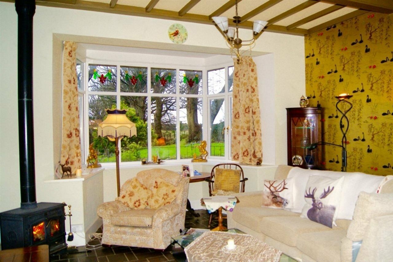 Langtoft Manor Bed & Breakfast Peel Exterior photo